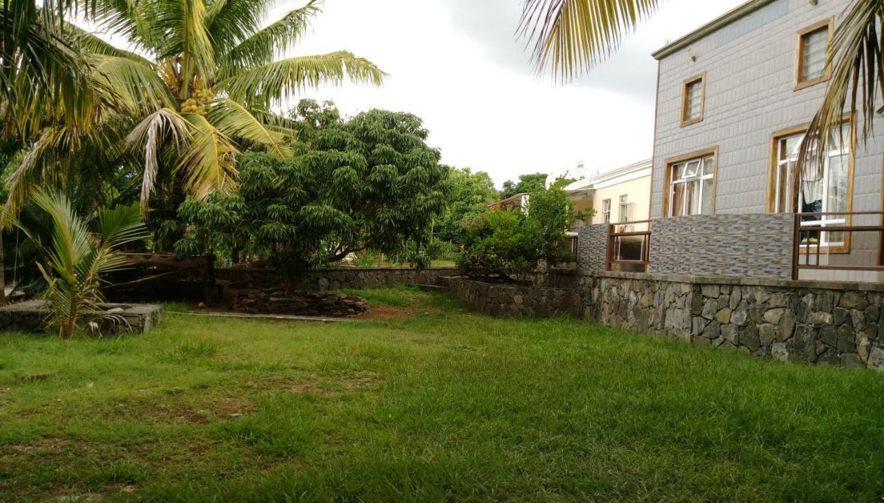 Chez Clenya Guesthouse La Ferme Exterior photo